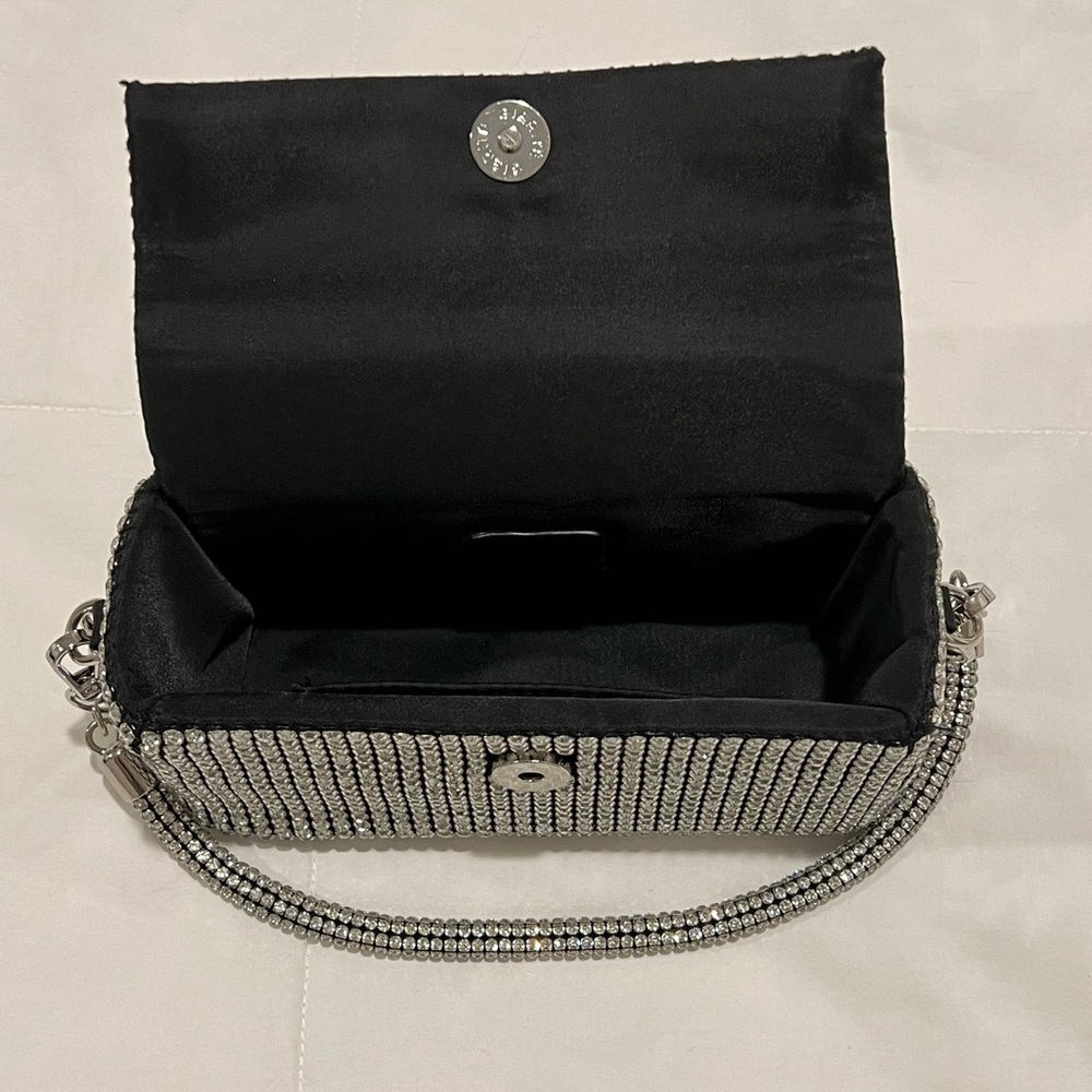GIARITÉ Rio Silver Rhinestone Bag - Picture 11 of 15